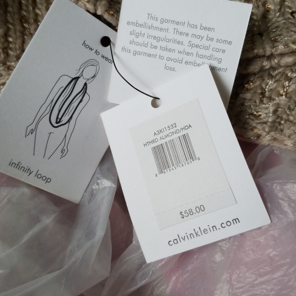 Scarve-Xfinity Loop - Picture 2 of 4